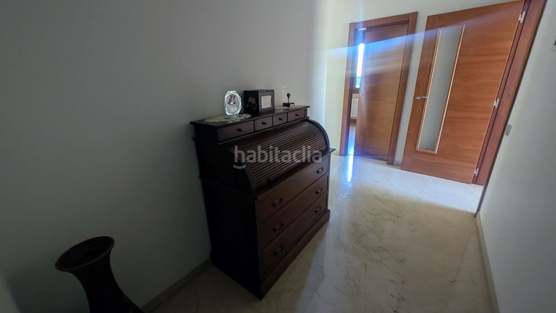 Foto 7d1a9cd9-4506-4086-997c-64fdbe1b0293. Casa amb xemeneia calefacció aparcament piscina a Cerdanyola del Vallès