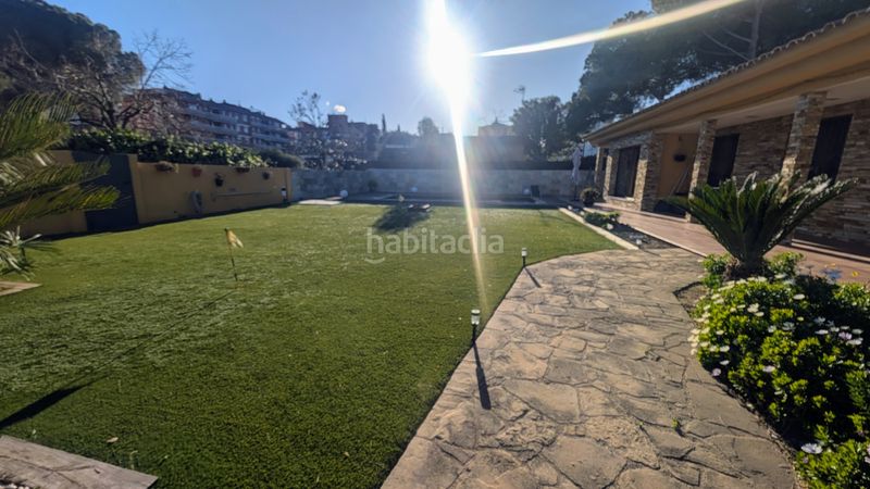 Foto 7db5811a-4992-47d1-a4d2-c00359b30c6e. Casa amb xemeneia calefacció aparcament piscina a Cerdanyola del Vallès