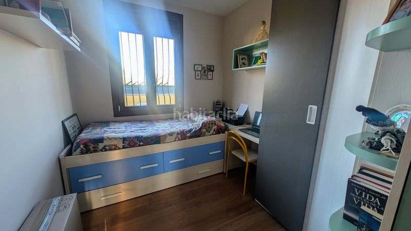 Foto 835d4f0f-f893-4f9e-87d7-ce0d8da2e454. Casa amb xemeneia calefacció aparcament piscina a Cerdanyola del Vallès