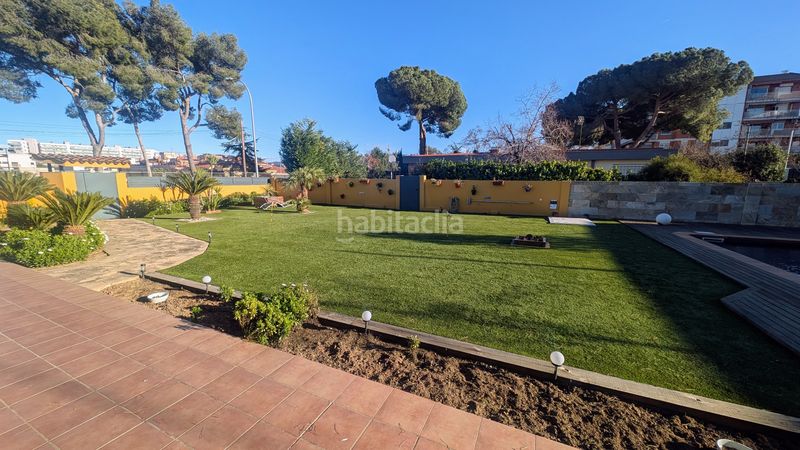 Foto fd7e35b6-6598-4a87-9282-dd6d1432af07. Casa amb xemeneia calefacció aparcament piscina a Cerdanyola del Vallès