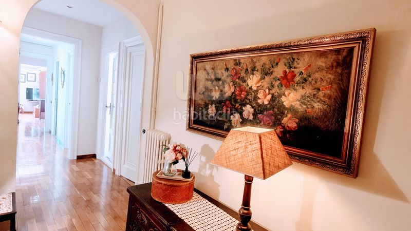 Foto 0e925c43-495a-44b4-bdfb-75e7a43fb838. Àtic amb calefacció a Dreta de l´Eixample Barcelona