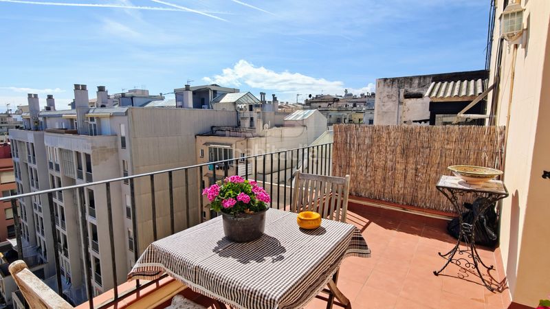 Foto 13497799-b6cd-474a-b84e-ab267901c29f. Àtic amb calefacció a Dreta de l´Eixample Barcelona