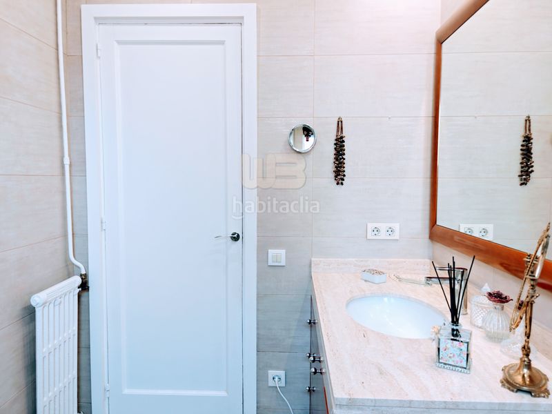 Foto 32552ce8-8980-4514-8e9a-97c88250cb7b. Àtic amb calefacció a Dreta de l´Eixample Barcelona