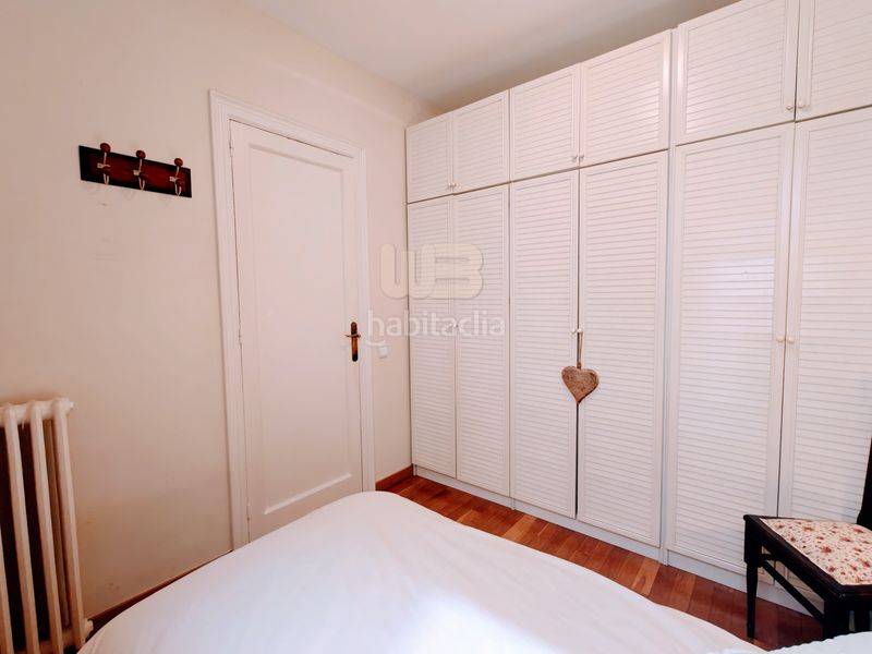 Foto 53e97c01-248a-44bc-8526-a9f22a83184a. Àtic amb calefacció a Dreta de l´Eixample Barcelona