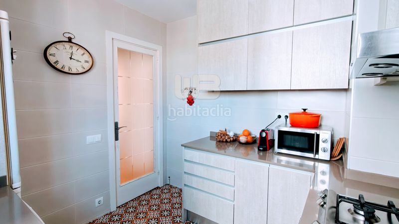 Foto 5ef99aa5-4ca0-4eb0-98a4-72cfcf6f4a02. Àtic amb calefacció a Dreta de l´Eixample Barcelona