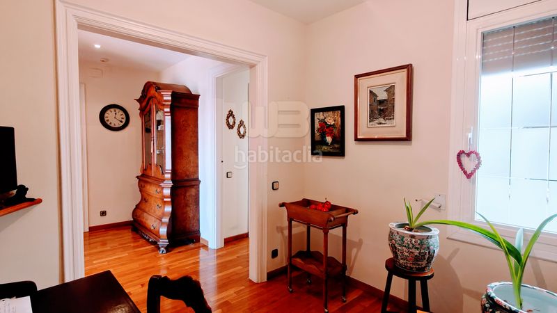 Foto 70654866-37ae-4391-a2ca-10637c5e4a33. Àtic amb calefacció a Dreta de l´Eixample Barcelona