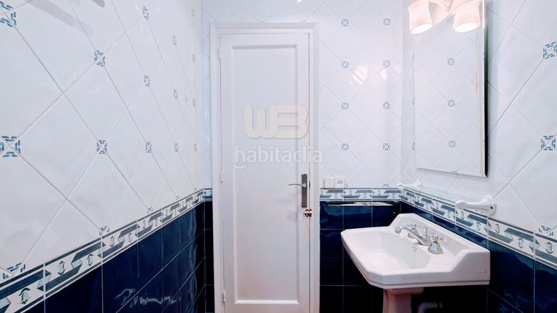 Foto b9036b42-382b-432d-8cde-b2e416134e55. Àtic amb calefacció a Dreta de l´Eixample Barcelona