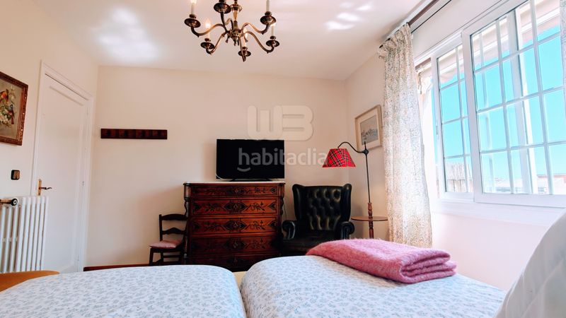 Foto c474c8c7-5e08-44d1-9f5d-3095e0ca13dd. Àtic amb calefacció a Dreta de l´Eixample Barcelona