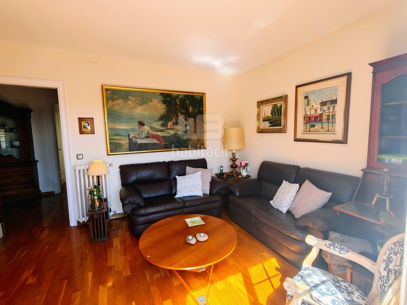 Foto ce2b5b74-97ba-4cb7-80e8-bba9fc9d1726. Àtic amb calefacció a Dreta de l´Eixample Barcelona