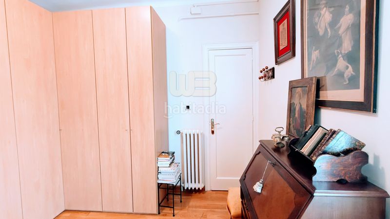 Foto e5e30acf-da0f-4640-b42a-c707a445b63a. Àtic amb calefacció a Dreta de l´Eixample Barcelona