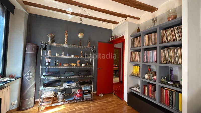 Foto f698c1de-e27d-40c4-a1fc-0212b4655ab3. Piso en Gòtic Barcelona