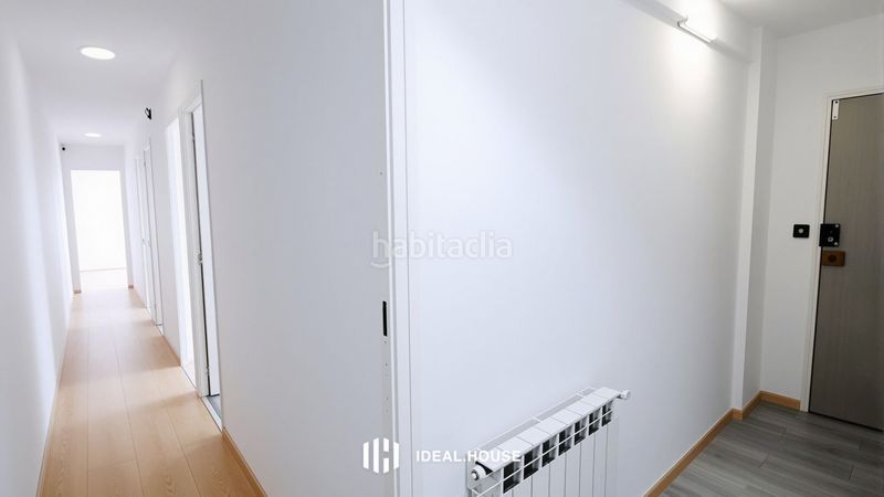 Foto 0fd3ef35-f4c7-472c-b9fc-48c1c0c76ff4. Àtic a La Teixonera Barcelona