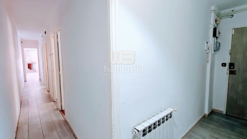 Foto 470174ac-52a0-45a0-9481-10072c15599f. Àtic a La Teixonera Barcelona