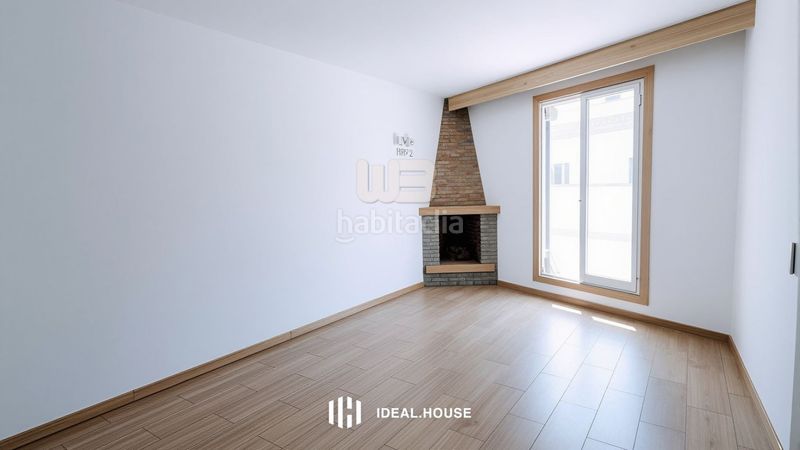 Foto 982e030d-a062-42f2-8eb7-a3b038ca214c. Àtic a La Teixonera Barcelona