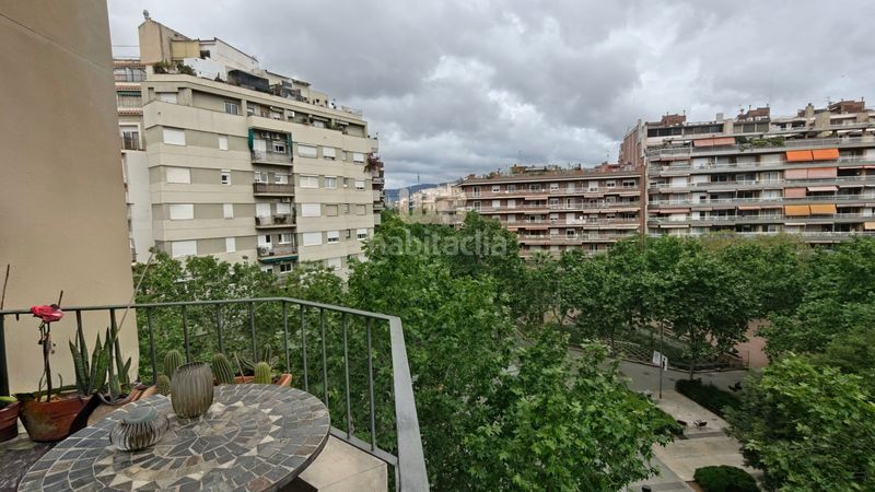 Foto 1584a86a-952b-414a-b64f-f4d8a18b082c. Piso  en venta en Sant Antoni Barcelona
