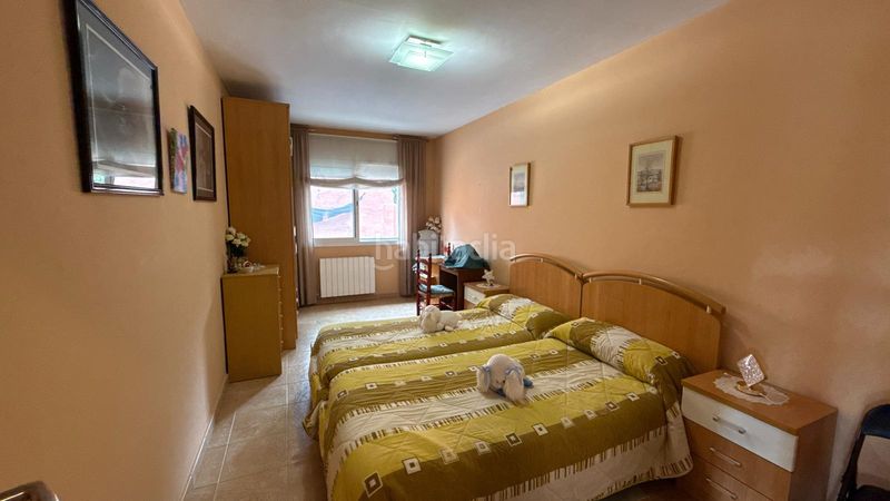 Foto c9f115d9-5f68-48ab-9081-b2dfcac7f535. Casa amb xemeneia aparcament a Sant Muç Rubí