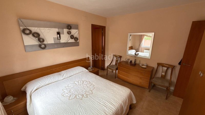 Foto ce105db8-4bef-4ce2-85a8-55527d8a7cb3. Casa amb xemeneia aparcament a Sant Muç Rubí