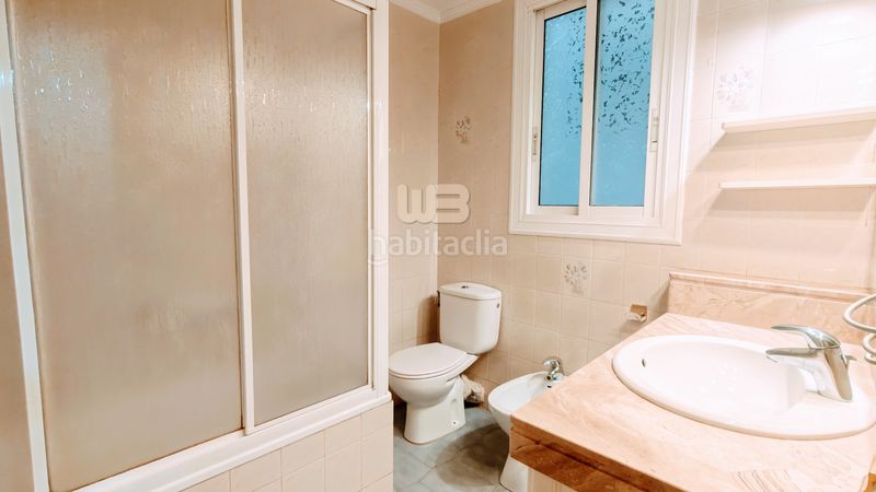 Foto e48b46a1-557b-4093-8180-2f49c01ffa04. Pis amb calefacció a Baix Guinardó Barcelona