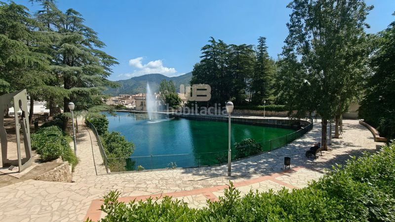 Foto d3498f85-2583-4a23-b43d-b20ae309d214. Pis amb calefacció aparcament a Capellades