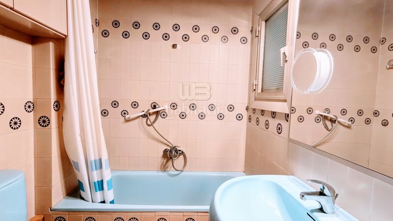 Foto dacd8831-8994-48c6-bf54-86a0a17b47bb. Pis amb calefacció aparcament a Capellades