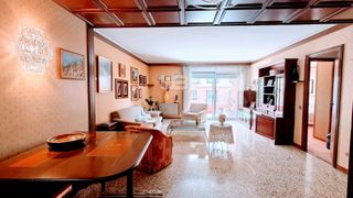 Appartamento  Passatge de la inmaculada concepció. Piso y local en venta en capellades.
