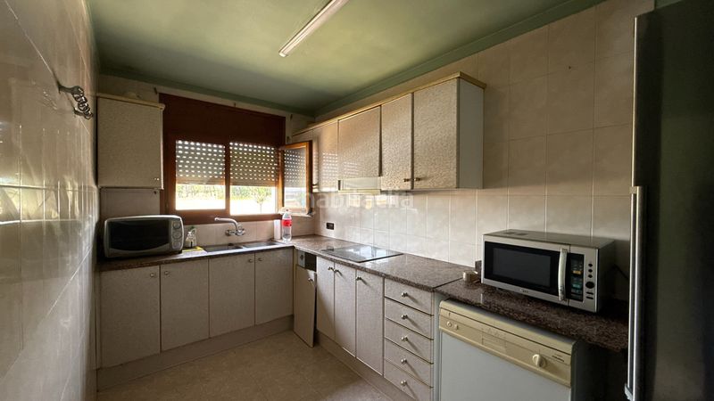 Foto 19c56e4b-e33f-461e-8a78-32581433e6e4. Casa  con piscina en Sils