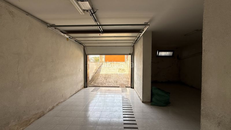 Foto 4a1a6fda-4ffd-4783-97cc-8bf147b7324c. Casa  con piscina en Sils