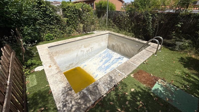 Foto c6ecaa7f-e13b-4a37-aa20-6f0df814d6bf. Casa  con piscina en Sils