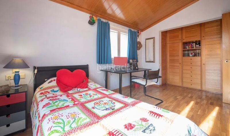 Foto 48cd9a23-18b7-4a42-b5be-3142a95bda4c. Casa amb calefacció aparcament a Capellades