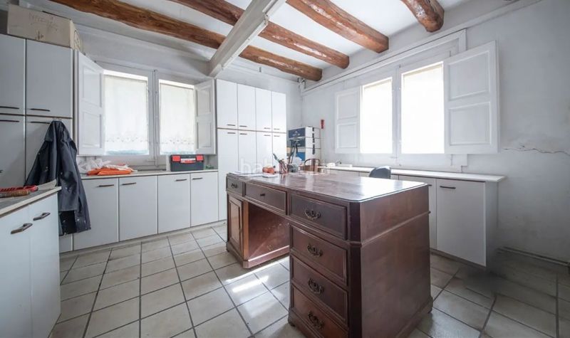 Foto 4a1a1777-5e7c-4dea-8cbe-0322b32220d3. Casa amb calefacció aparcament a Capellades