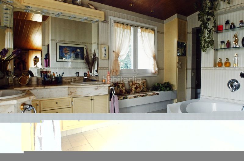 Foto a5a8b77c-4591-4773-9691-d512298f249a. Casa amb calefacció aparcament a Capellades