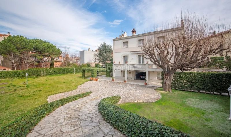 Foto f8195823-3878-437f-843e-95ec68dbe6e7. Casa amb calefacció aparcament a Capellades