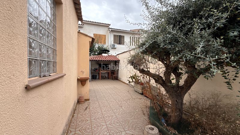 Foto 1e92adba-5512-4276-86d3-905b523a1dc8. Casa amb calefacció aparcament a Serraparera Cerdanyola del Vallès