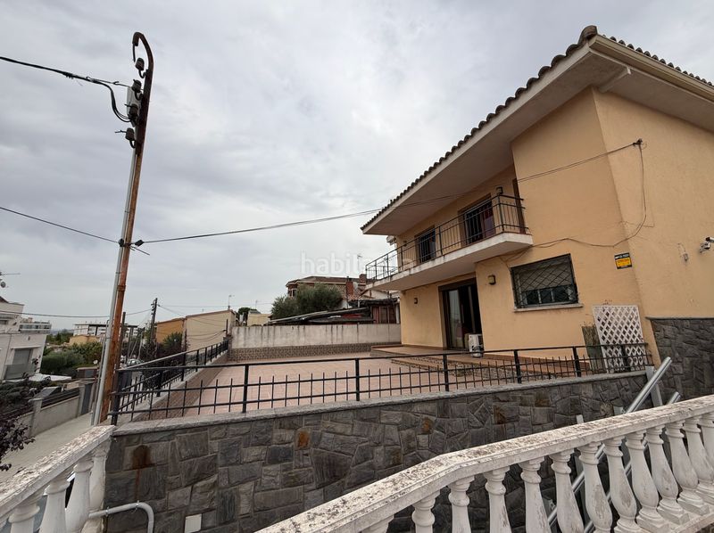 Foto 3dfc16b2-7908-41bd-ab71-4096e22d4926. Casa amb calefacció aparcament a Serraparera Cerdanyola del Vallès