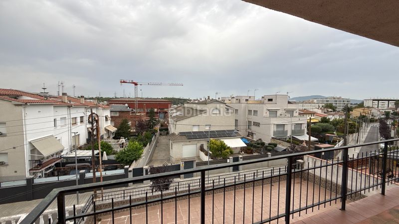 Foto a71cfb6d-4a6b-4f99-8523-61cf05cec489. Casa amb calefacció aparcament a Serraparera Cerdanyola del Vallès