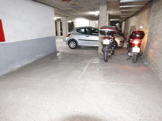 Parking coche  Carrer sant gabriel. Dos plazas de parking juntas