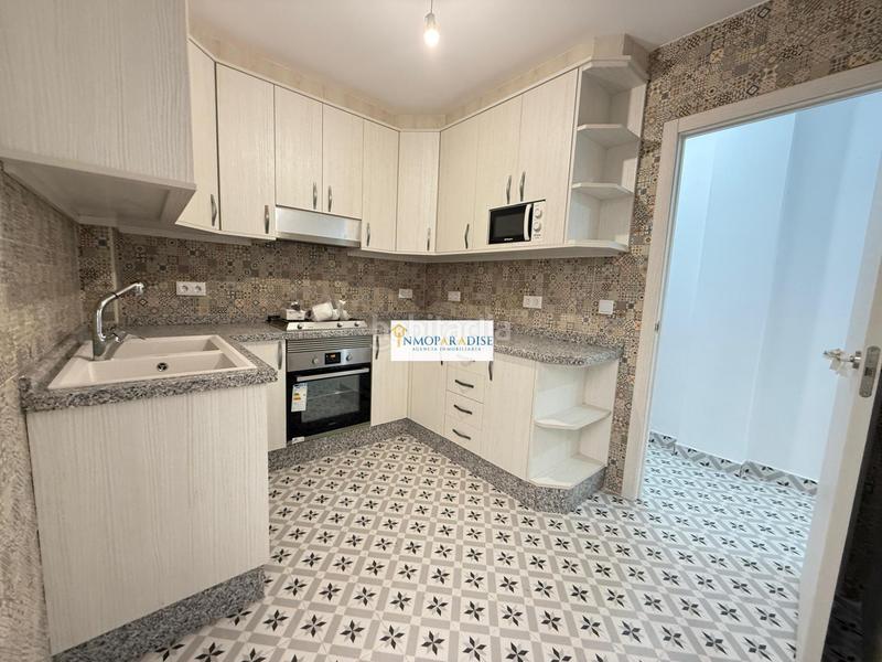 Foto 2bc7d0fe-bded-4abb-a858-9516ea4d6a07. Piso  en venta en Carolinas Bajas en Carolinas Bajas Alicante