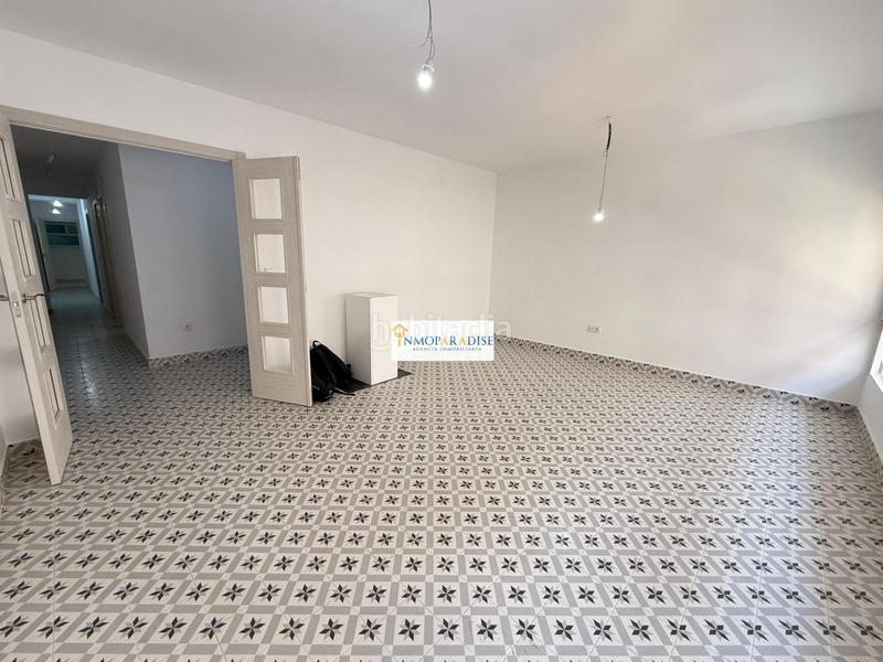 Foto b1f5f24f-a43f-4a93-ac36-85b669aca60d. Piso  en venta en Carolinas Bajas en Carolinas Bajas Alicante