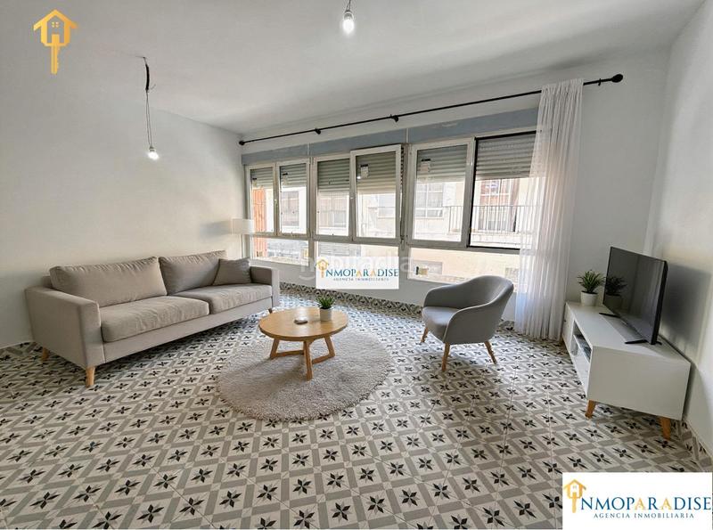 Foto b9585f6e-3a10-4edb-acd9-20e747f32e5a. Piso  en venta en Carolinas Bajas en Carolinas Bajas Alicante