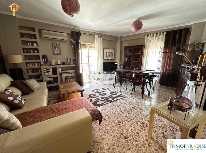 Foto 1ccb8baf-8eaf-47bf-ad8a-2bc9a5227ff3. Appartement dans Casco Antiguo - Sta. Cruz - Ayuntamiento Alicante