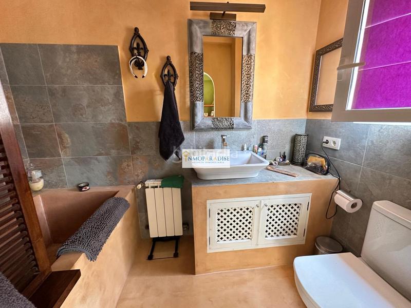 Foto 8e96ba46-85bf-40c7-9406-7c4581c0e39f. Appartement dans Casco Antiguo - Sta. Cruz - Ayuntamiento Alicante