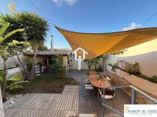 Xalet  Avenida albufereta, de la. Casa en venta en alicante  2 plantas  sótano, 4 habitaciones, 3