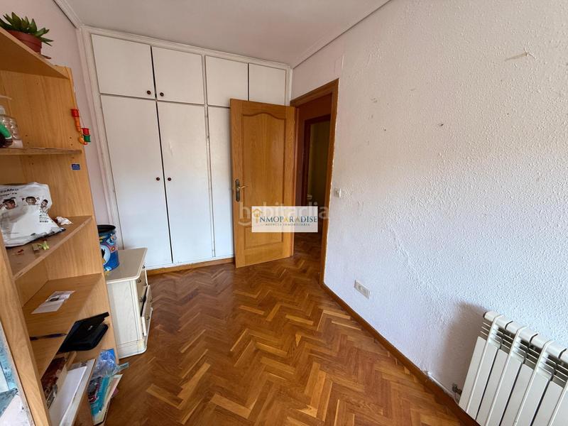 Foto 09bde1cd-2d88-4617-bf08-afff0f635833. Casa amb aparcament a Benalúa Alicante