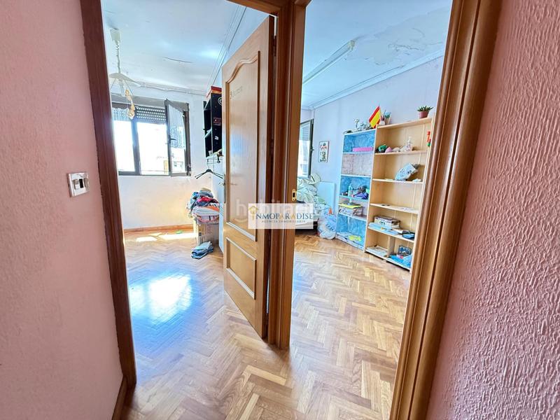 Foto 239247f2-acb6-421f-8f89-1729041d9001. Casa amb aparcament a Benalúa Alicante