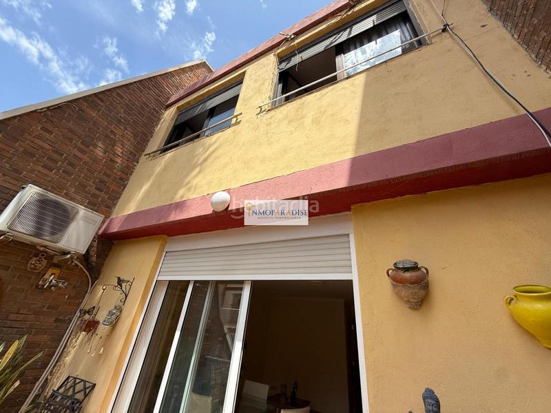 Foto 3e3af71c-c1eb-42dc-8b22-402c867a4d0e. Casa amb aparcament a Benalúa Alicante