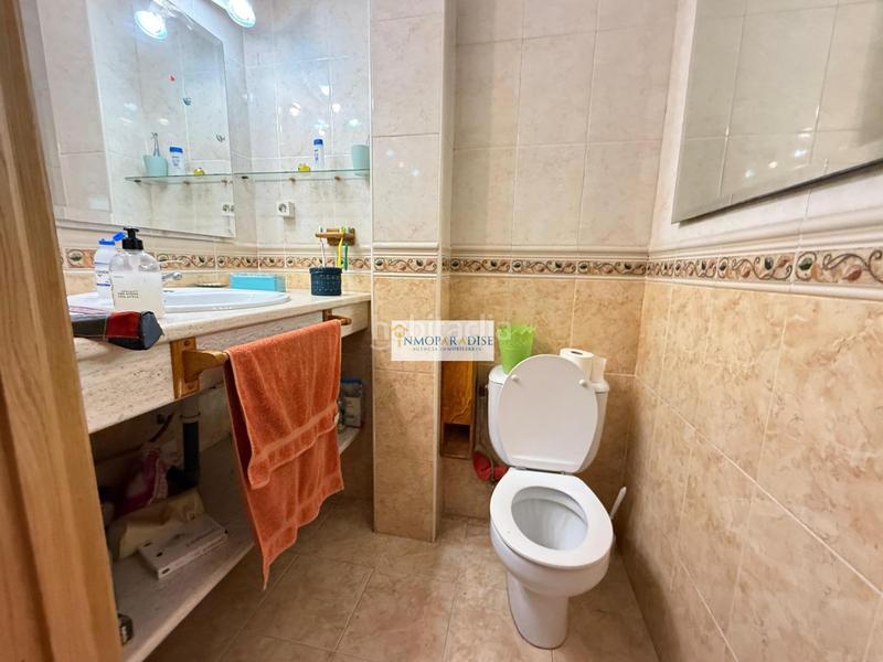 Foto b0890e9e-badc-4dfd-8051-2069f0595047. Casa amb aparcament a Benalúa Alicante