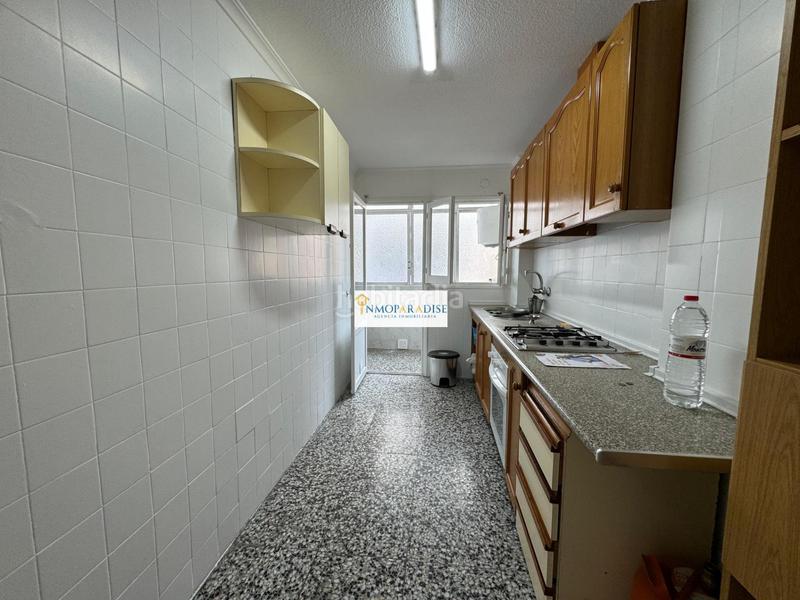 Foto 431b40e4-89e3-414a-b0f8-ae73edc525d7. Piso inmoparadise ofrece espectacular piso en venta de 81 m2 en la zona de Carolinas Altas 3 hab, 1 baño en Alicante