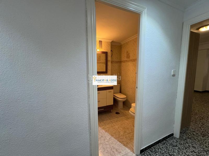 Foto 64d989a5-69e2-4bdb-9726-6ea839e20afa. Piso inmoparadise ofrece espectacular piso en venta de 81 m2 en la zona de Carolinas Altas 3 hab, 1 baño en Alicante