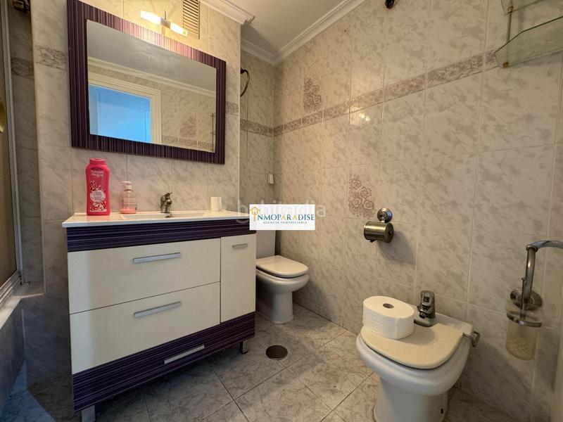 Foto bc48693c-cd91-43d4-93e3-a1b9b494c13b. Piso inmoparadise ofrece espectacular piso en venta de 81 m2 en la zona de Carolinas Altas 3 hab, 1 baño en Alicante