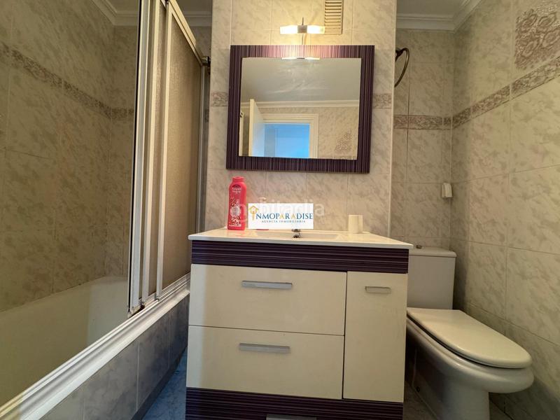 Foto df6b763a-3874-4fd1-9adb-631258094c4b. Piso inmoparadise ofrece espectacular piso en venta de 81 m2 en la zona de Carolinas Altas 3 hab, 1 baño en Alicante